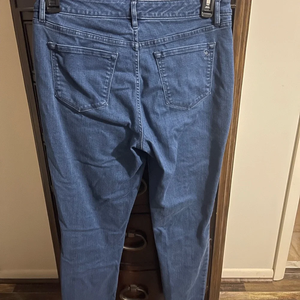 Martha Stewart Skinny Jeans with Peacock Embroidery Size 12 - Picture 5 of 12